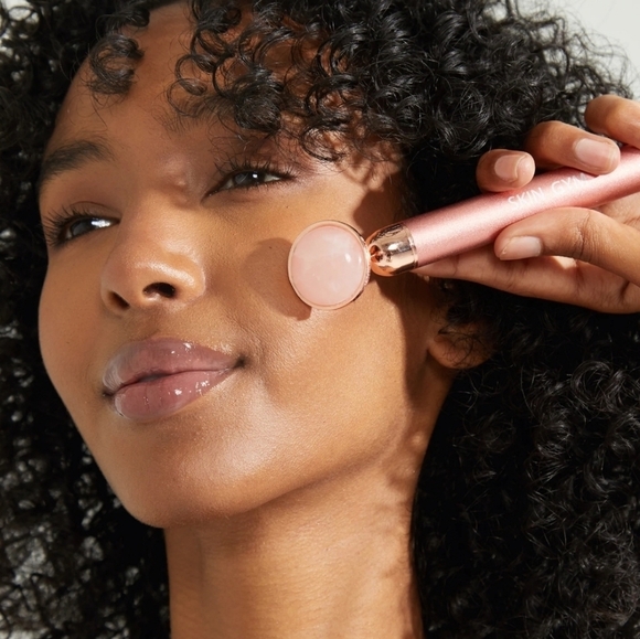 Rose Quartz Vibrating Face Roller Phoenix Luxe + Willow Facial Massager Skincare - Picture 1 of 15